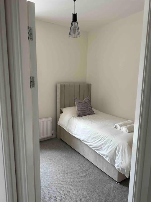 Modern Apartment, 1Km From City! Newcastle upon Tyne Eksteriør billede