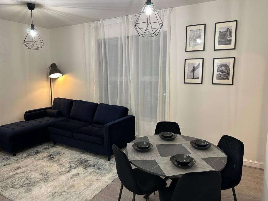 Modern Apartment, 1Km From City! Newcastle upon Tyne Eksteriør billede